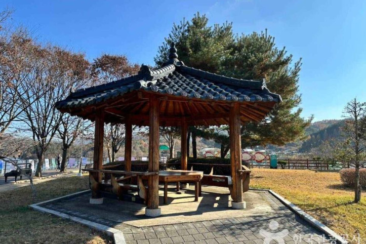 망향의 동산(횡성) 여행 추천 - 메고지고