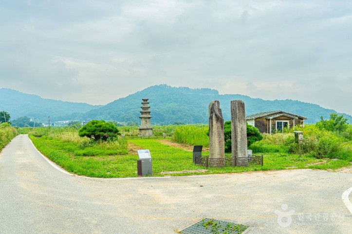 안성 봉업사지 여행 추천 - 메고지고