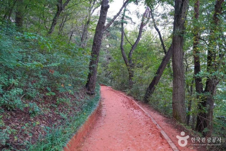 땅뫼산 여행 추천 - 메고지고