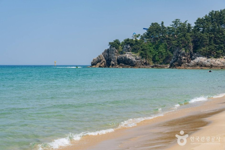 증산해변 여행 추천 - 메고지고