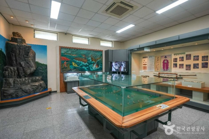 옥포대첩기념공원 여행 추천 - 메고지고