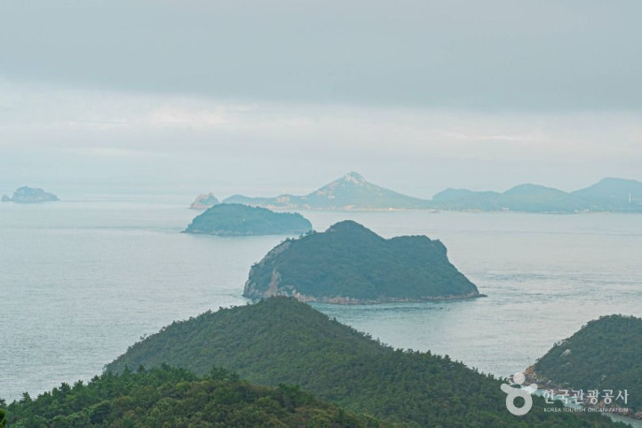 급치산전망대 여행 추천 - 메고지고