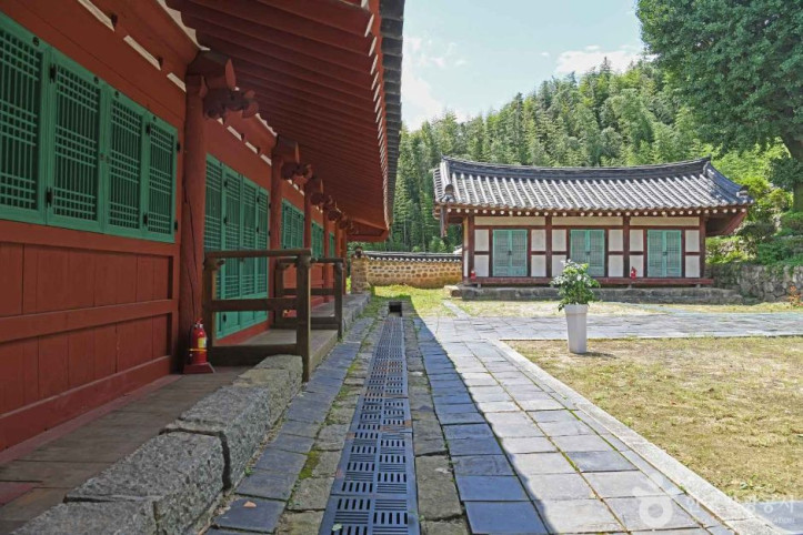 담양향교 여행 추천 - 메고지고