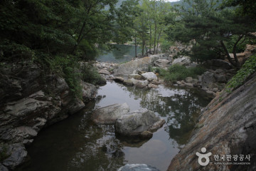 정취암 여행 추천 - 메고지고