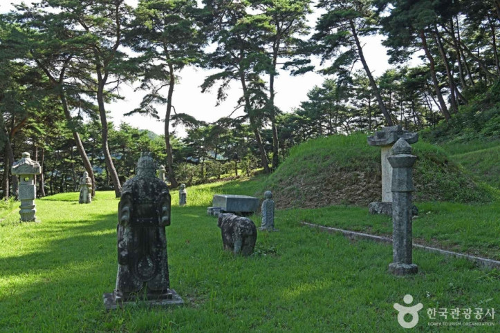 임경업 장군 묘소 여행 추천 - 메고지고