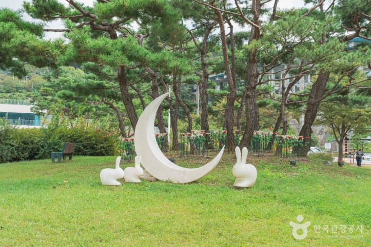 길치문화공원 여행 추천 - 메고지고