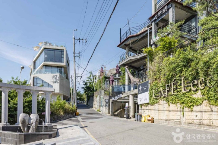 수암골 카페거리 여행 추천 - 메고지고