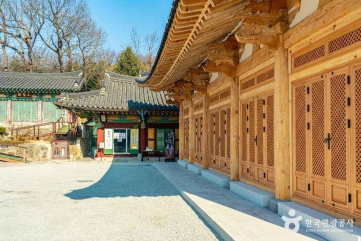 봉국사(성남) 여행 추천 - 메고지고