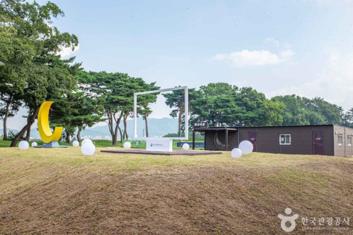 월성이랑 여행 추천 - 메고지고