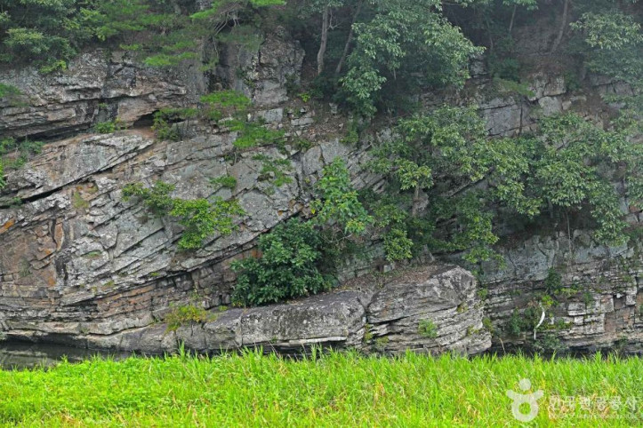 운교리 삼각주 퇴적층 여행 추천 - 메고지고