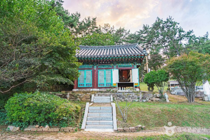 성모암(김제) 여행 추천 - 메고지고
