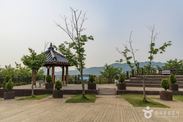 서리풀공원 여행 추천 - 메고지고