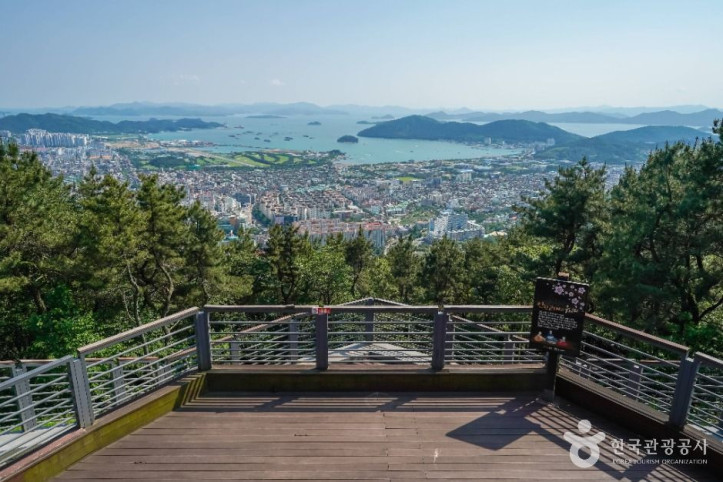 안민고개 여행 추천 - 메고지고