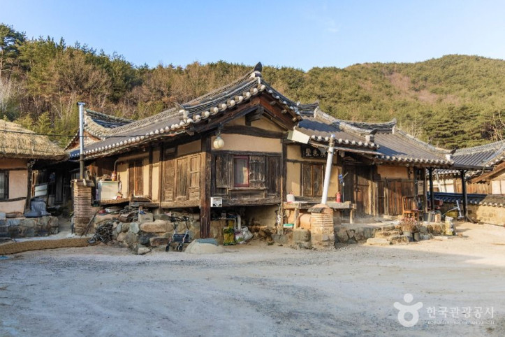 포항 덕동문화마을 여행 추천 - 메고지고
