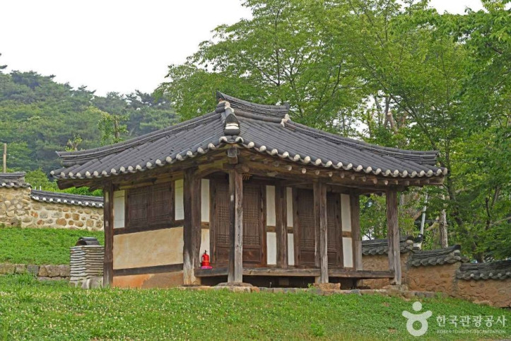 결성동헌 여행 추천 - 메고지고