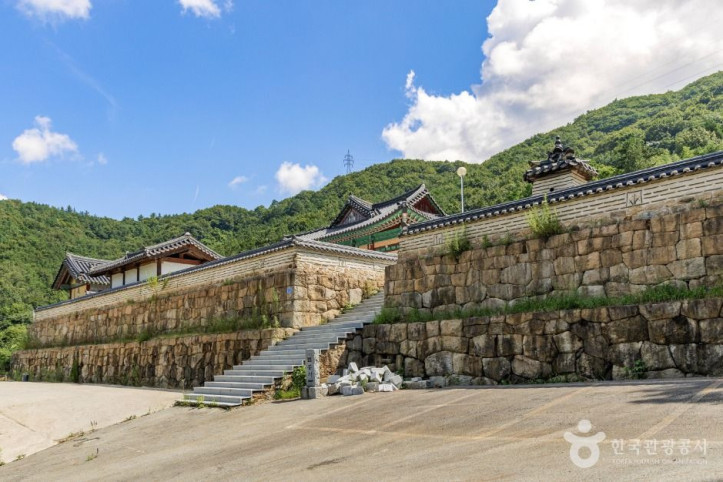법흥사(영암) 여행 추천 - 메고지고