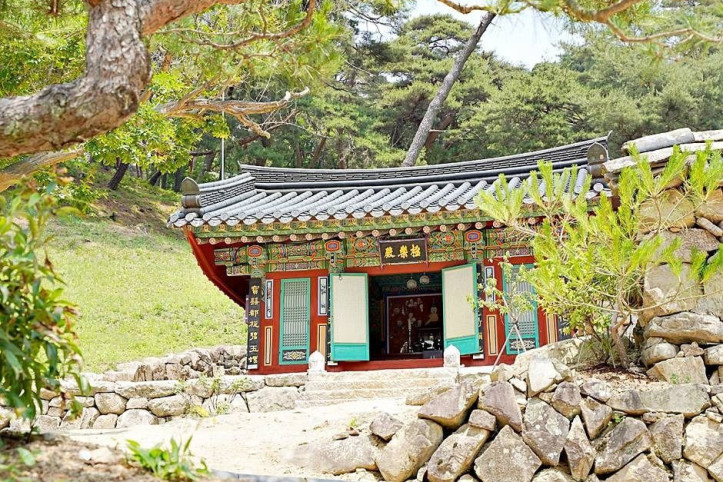 김룡사(문경) 여행 추천 - 메고지고
