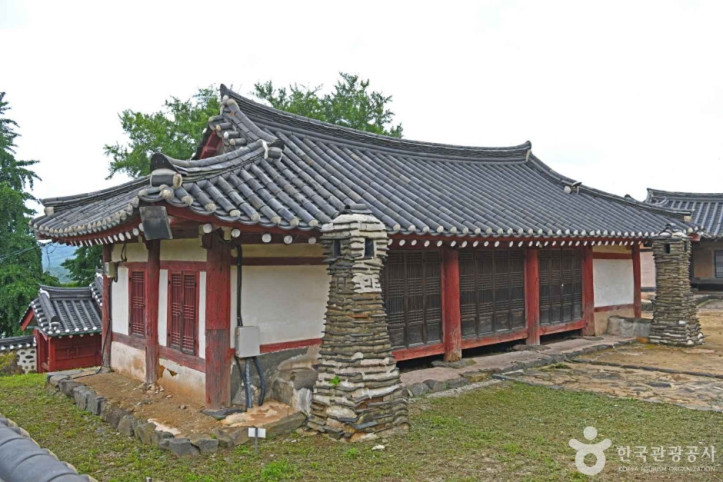 남포향교 여행 추천 - 메고지고