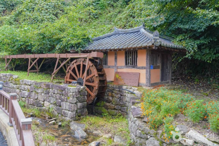 장수 논개생가마을 여행 추천 - 메고지고