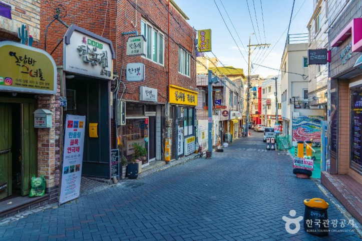 대명공연거리 여행 추천 - 메고지고