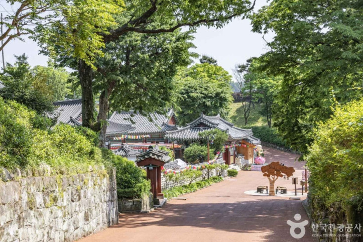 호국사(진주) 여행 추천 - 메고지고