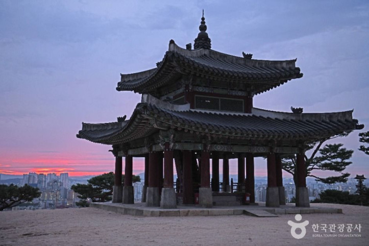 효원의 종·서장대 여행 추천 - 메고지고