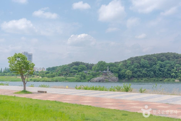 여주강변유원지 여행 추천 - 메고지고