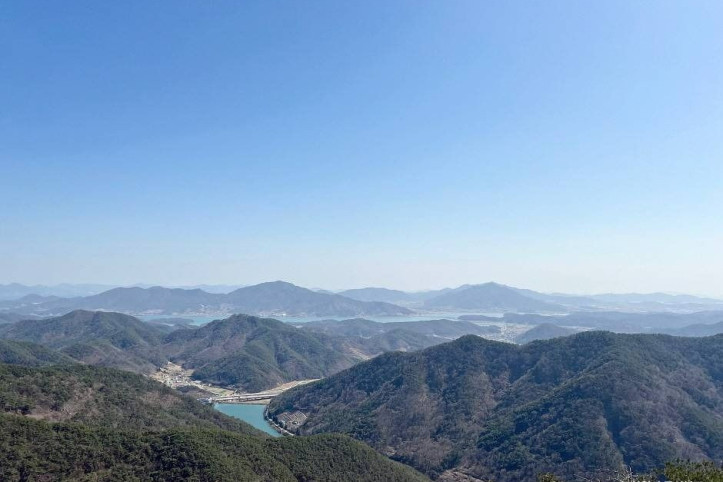 적석산 여행 추천 - 메고지고
