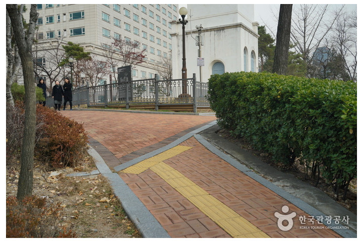 서울 구 러시아공사관 여행 추천 - 메고지고