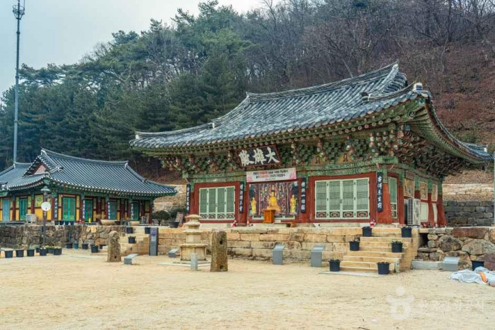 청룡사(안성) 여행 추천 - 메고지고