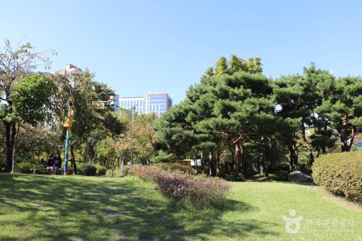 맥아더 사령관 한강방어선 시찰지 여행 추천 - 메고지고