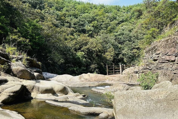 황계폭포 여행 추천 - 메고지고