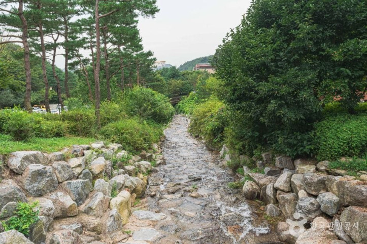 사기막골근린공원 여행 추천 - 메고지고