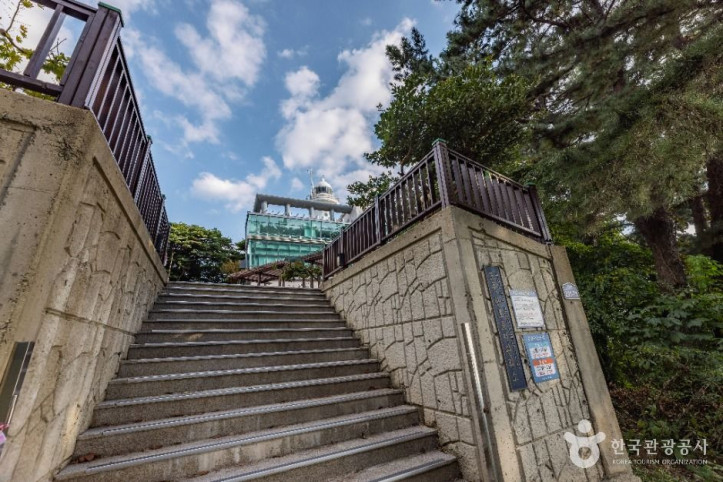 도동등대(행남등대) 여행 추천 - 메고지고
