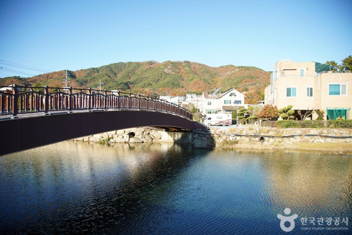 용화마을 여행 추천 - 메고지고