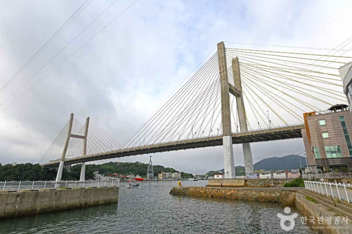 거북선대교 여행 추천 - 메고지고