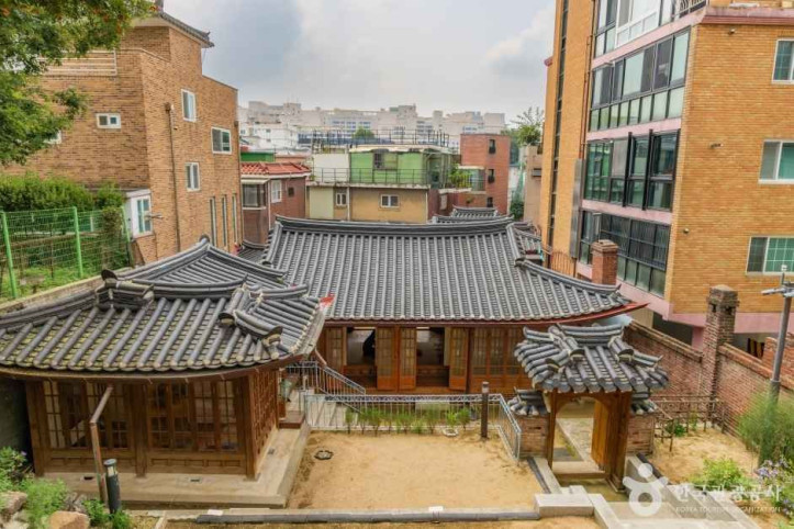필운동 홍건익 가옥 여행 추천 - 메고지고