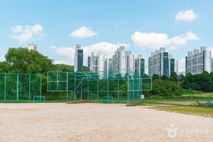 산동교친수공원 여행 추천 - 메고지고