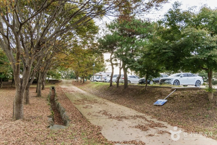 익산 쌍릉 여행 추천 - 메고지고