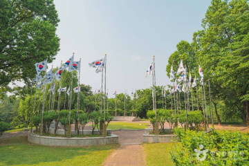 용산공원 부분개방부지 여행 추천 - 메고지고