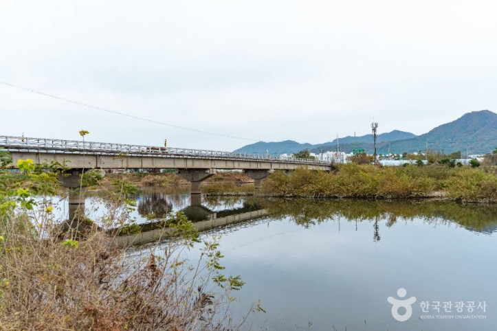 병암유원지 여행 추천 - 메고지고