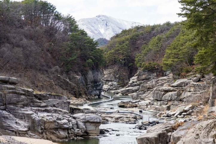 순담계곡 여행 추천 - 메고지고