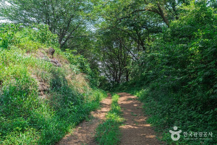 김포 수안산성 여행 추천 - 메고지고