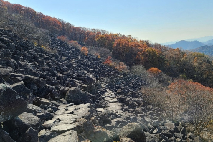 덕산너덜 (무등산권 국가지질공원) 여행 추천 - 메고지고