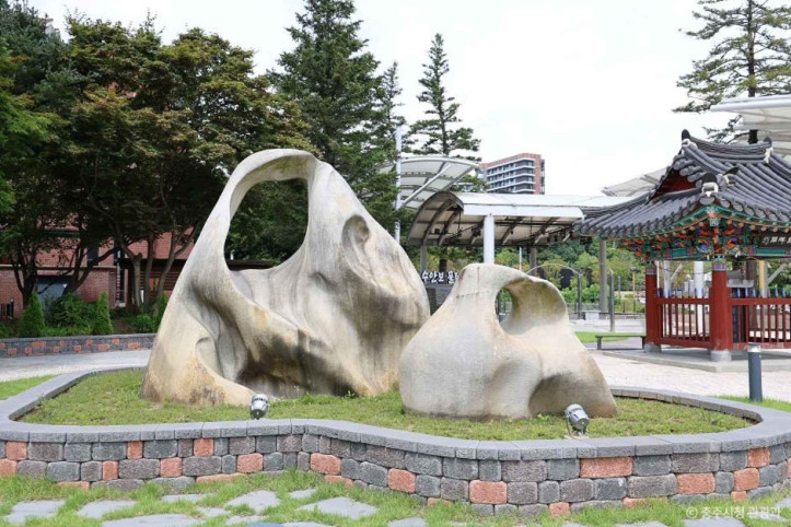 수안보온천 족욕길 여행 추천 - 메고지고