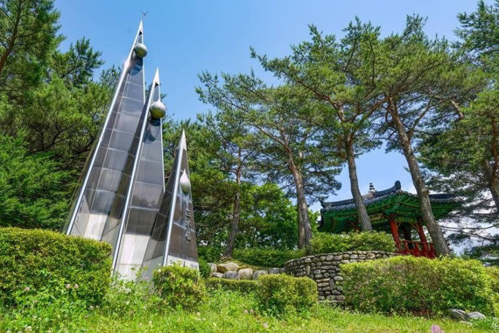 삼수령 여행 추천 - 메고지고