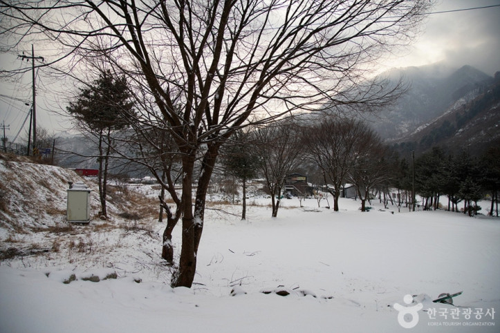 호수유원지 여행 추천 - 메고지고