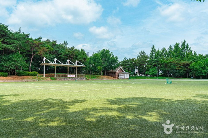 경암근린공원 여행 추천 - 메고지고