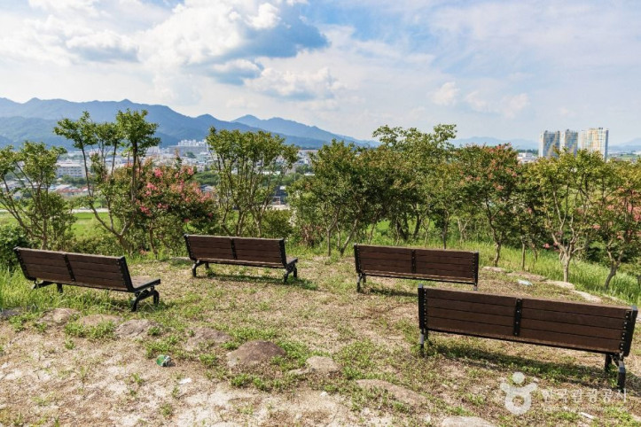충의공원 여행 추천 - 메고지고