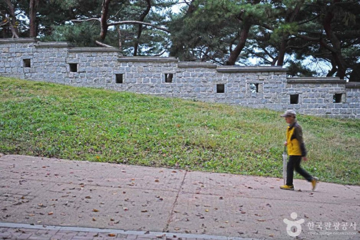 팔달공원 여행 추천 - 메고지고